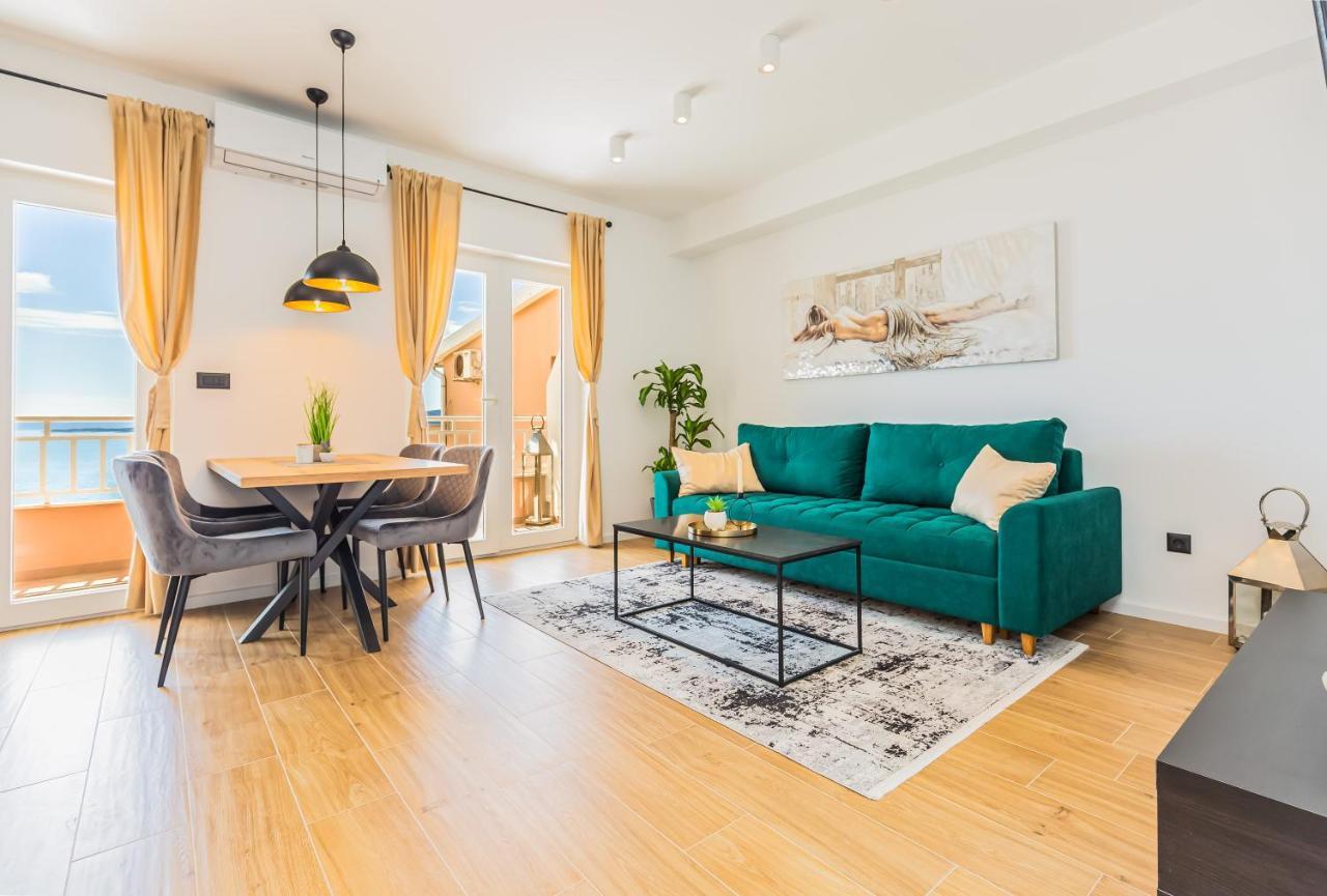 Apartmani Nikola Baška Voda Kültér fotó